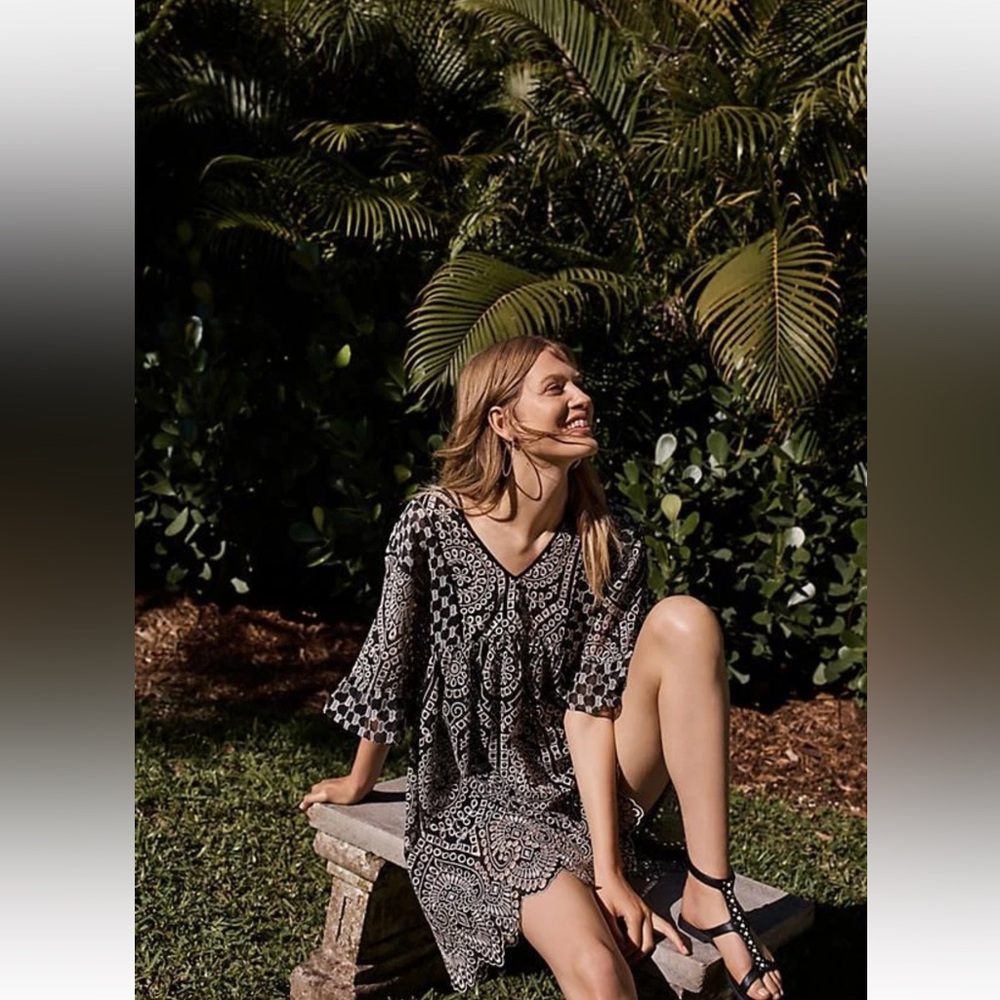 Anthropologie Brooke Eyelet Swing Dress, by Akemi + Kin - Black motif, sz 4P EUC - Picture 4 of 6